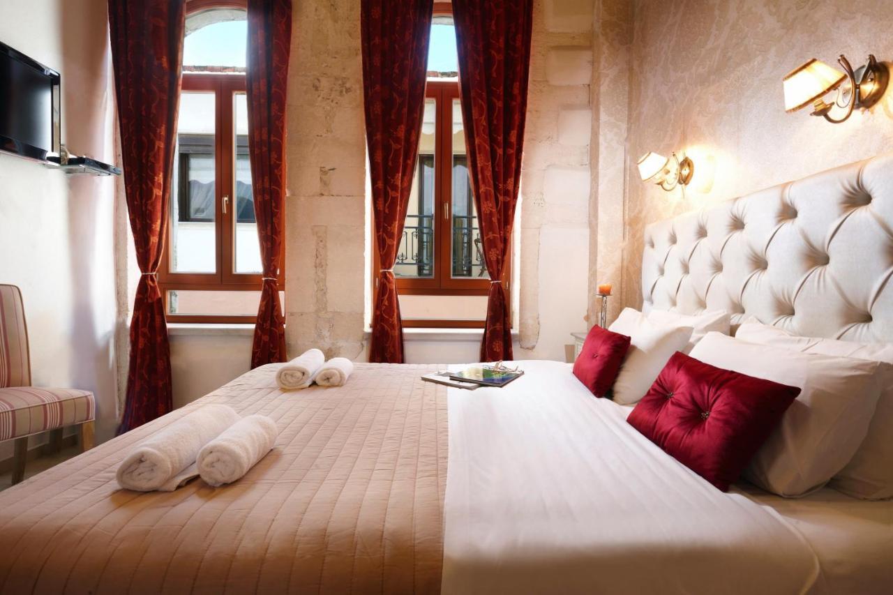 Archontiko Old Town Suites Rethymno  Exterior photo