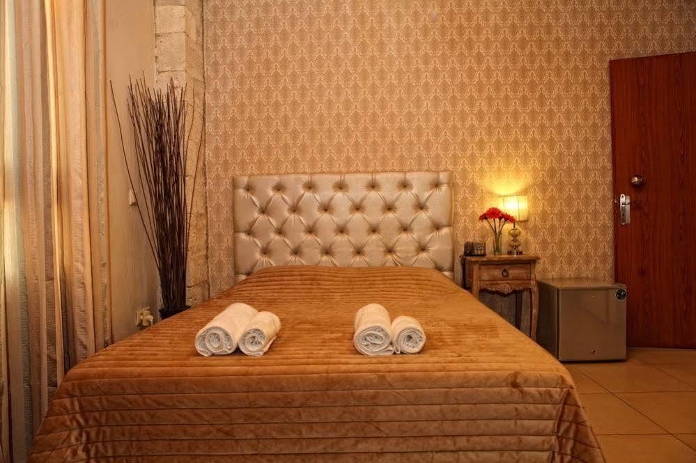 Archontiko Old Town Suites Rethymno  Exterior photo